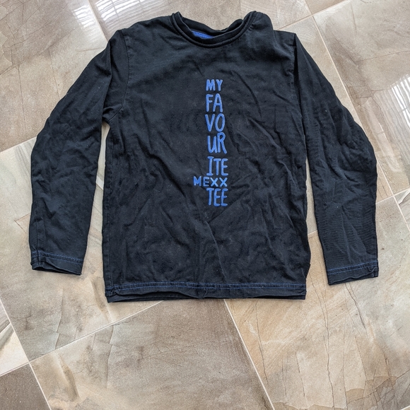 Mexx boys long sleeve top size 6-8 - Picture 1 of 1